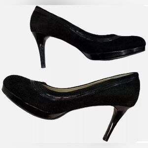 Nine West Black Suede Amell Pumps, size 6M